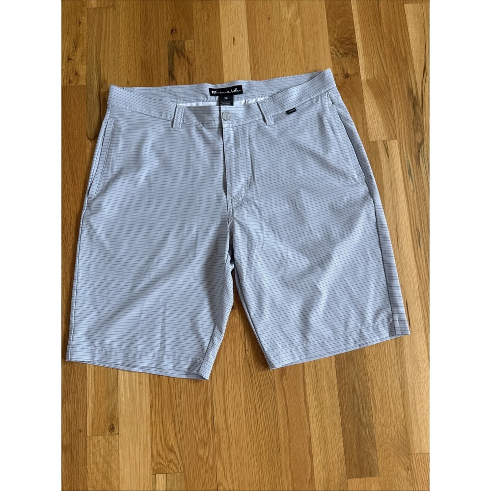 Travis Mathew Men's Golf Shorts Size 36 Waist Light Blue / Gray Stripes